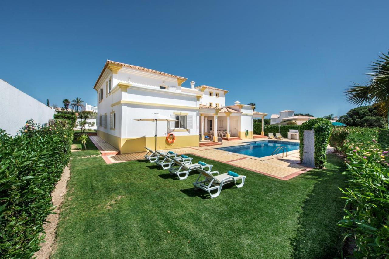 Candeias 6 Villa